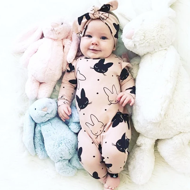 北欧ins童装 宝宝长袖粉兔连体衣女春秋婴儿哈衣网红洋气外出爬服
