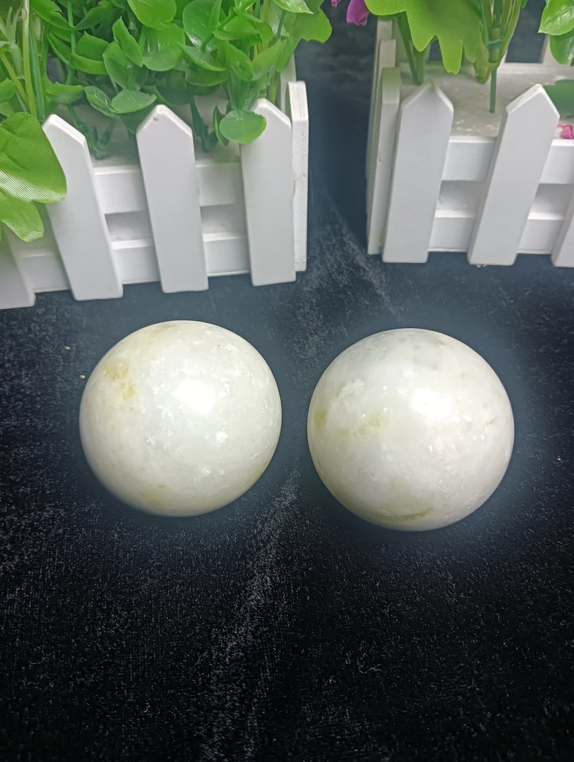 新粉福利天然玉石岫玉手把球纯手工制作（多样性发货）