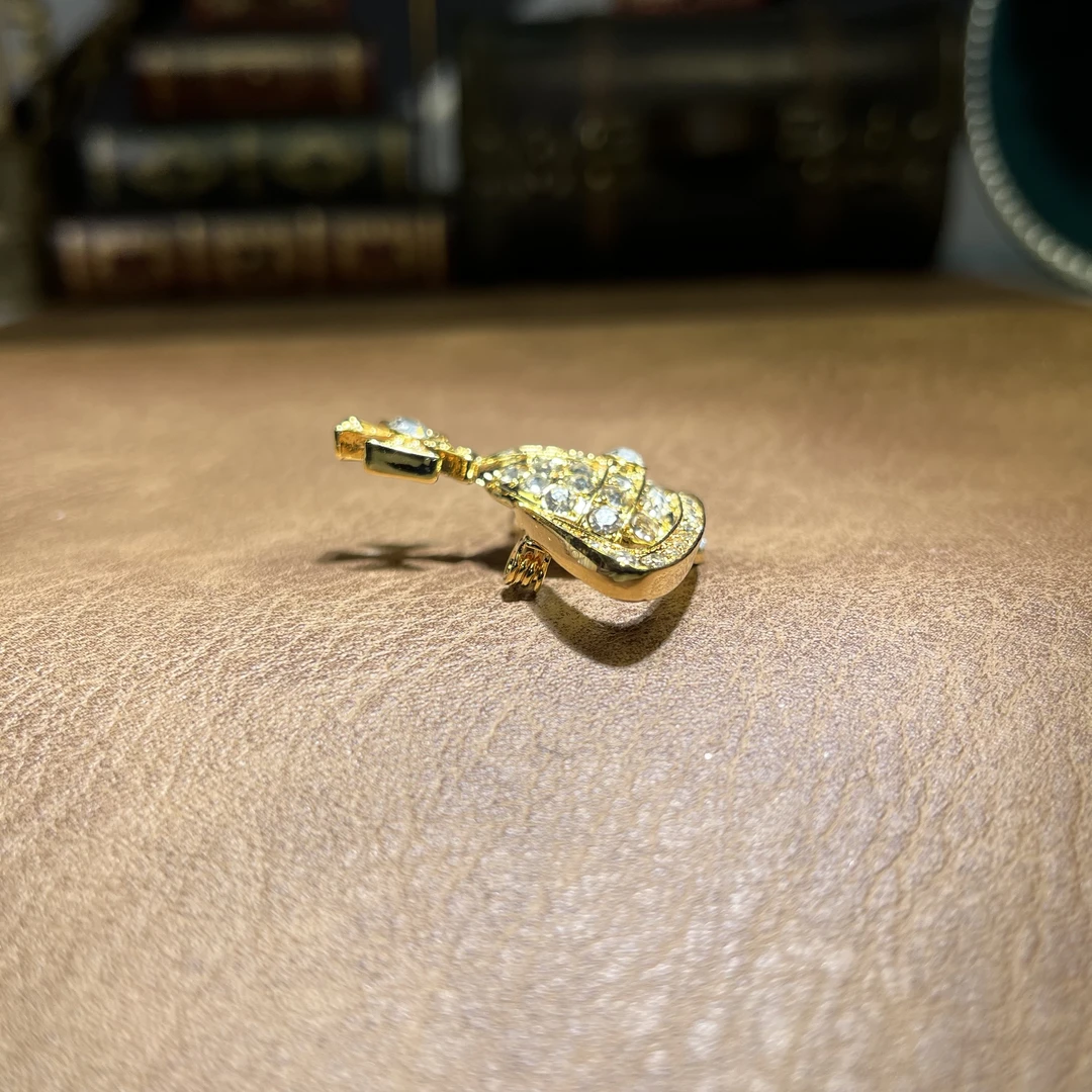 合金胸针 028 中古胸针设计师款饰品vintage配饰高级感轻奢新款女