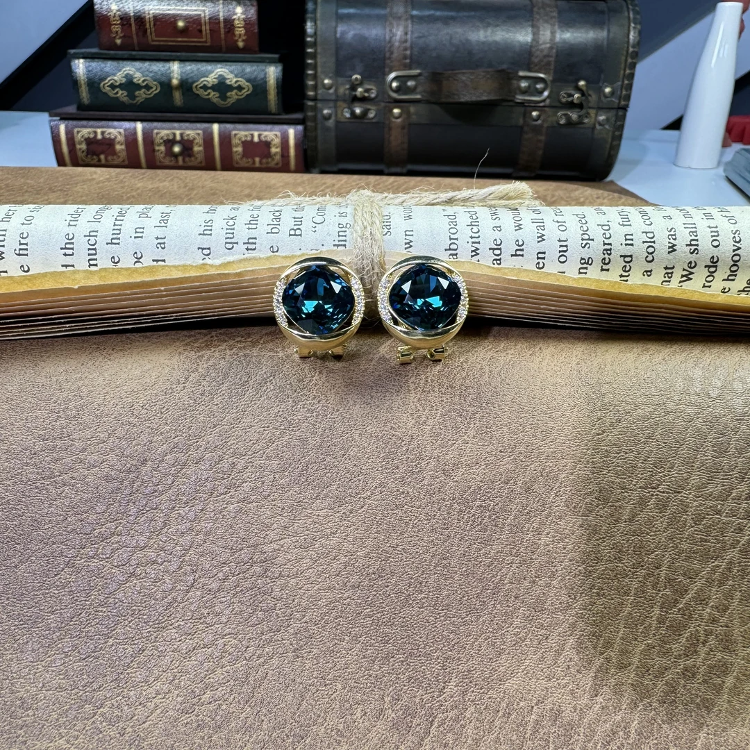合金耳饰 9360 设计师款耳钉蓝色轻奢耳扣高级感简约经典耳环女款