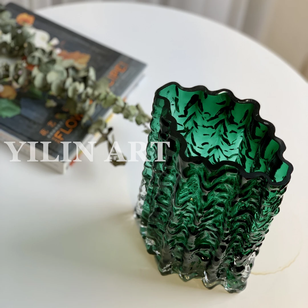 冰川丨餐桌玻璃花瓶花瓶花瓶轻奢高级感绿色花瓶插花客厅高级感