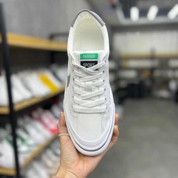 夏季新款时尚潮流百搭低帮舒适软底休闲帆布鞋男士运动跑步鞋