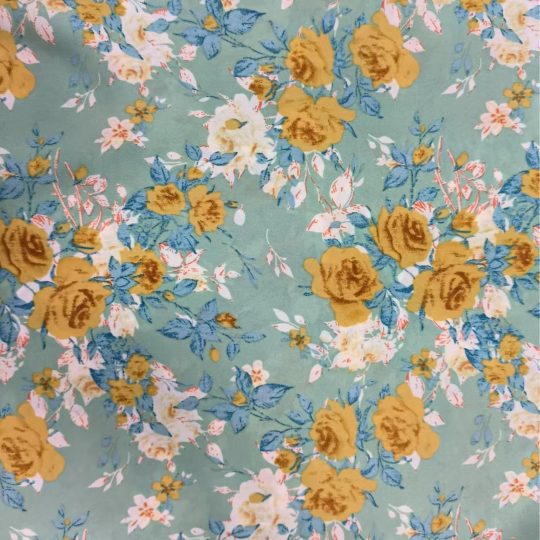 复合丝湖蓝花园面料（买2米布包邮）（不支持7天无理由退换）