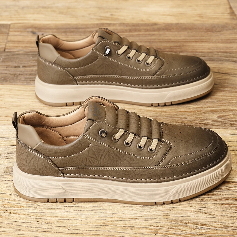 2024年秋季新款男士休闲鞋百搭潮流板鞋男款鞋子潮款皮鞋男人潮鞋