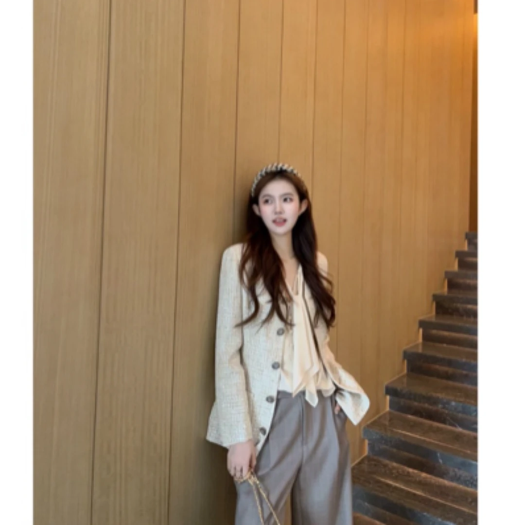 GIRDEAR/哥弟「鎏金岁月」轻奢气质时尚收腰外套小香风女 1400812