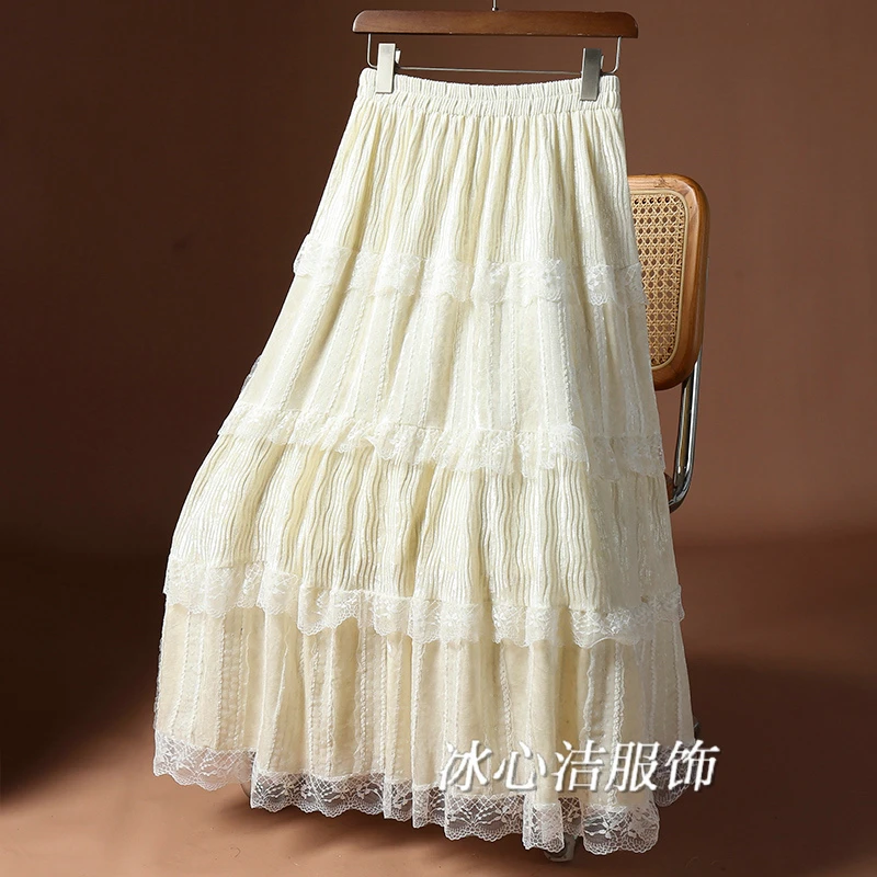 爆款杏色蕾丝拼接丝绒蛋糕半身裙女款春季2025新款中长款大摆裙子