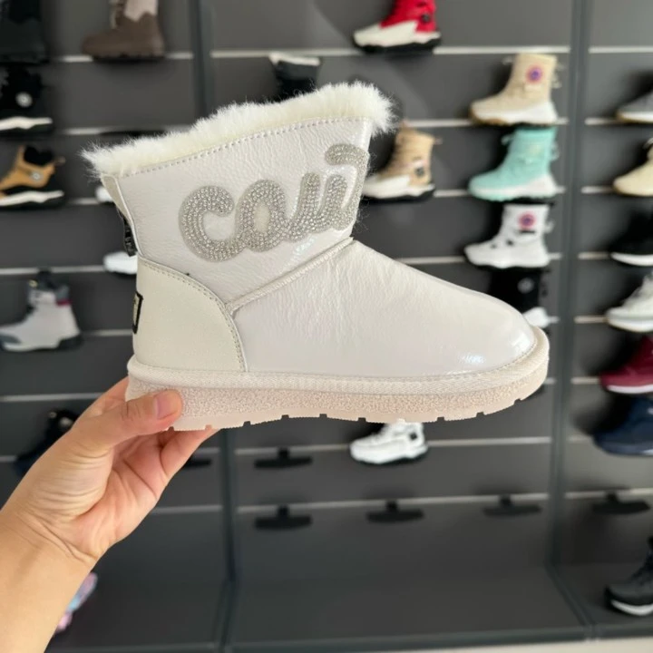 福利儿童雪地靴大棉鞋