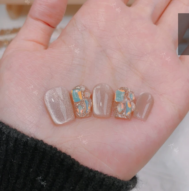 【茉莉花香】纯手工美甲玻璃珠晶石猫眼冰透简约气质ins风美拉德钻