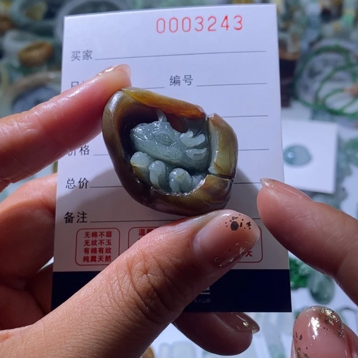 定制翡翠未镶嵌,