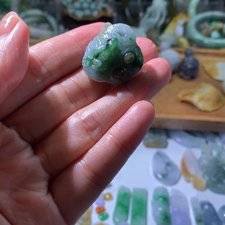 定制翡翠未镶嵌D***l,