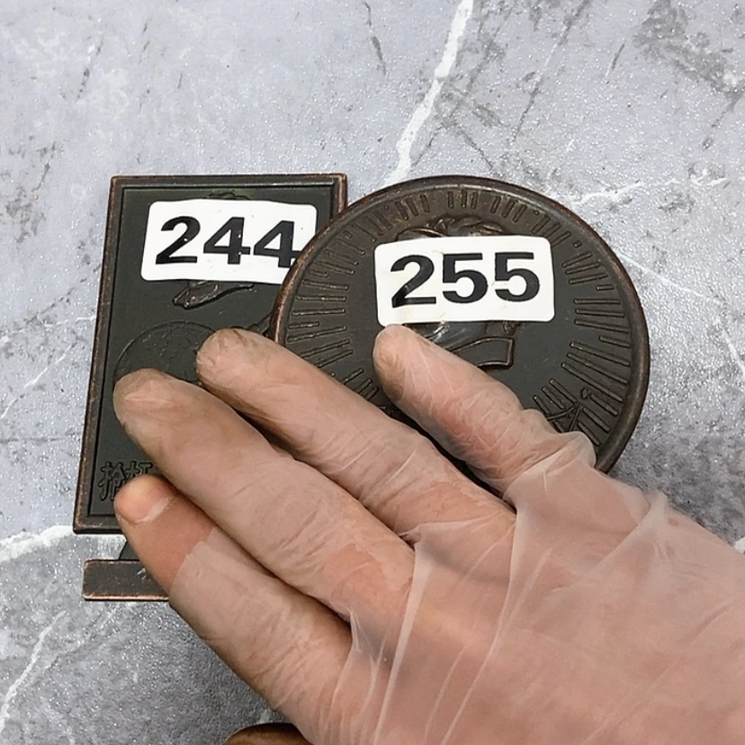 【闪购商品】瓷摆件?*