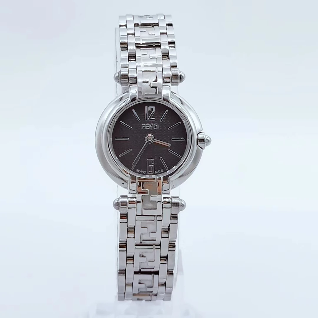 95新 FENDI/芬迪 ❤特价❤芬迪优雅石英女士腕表/表径24.5/双针黑盘