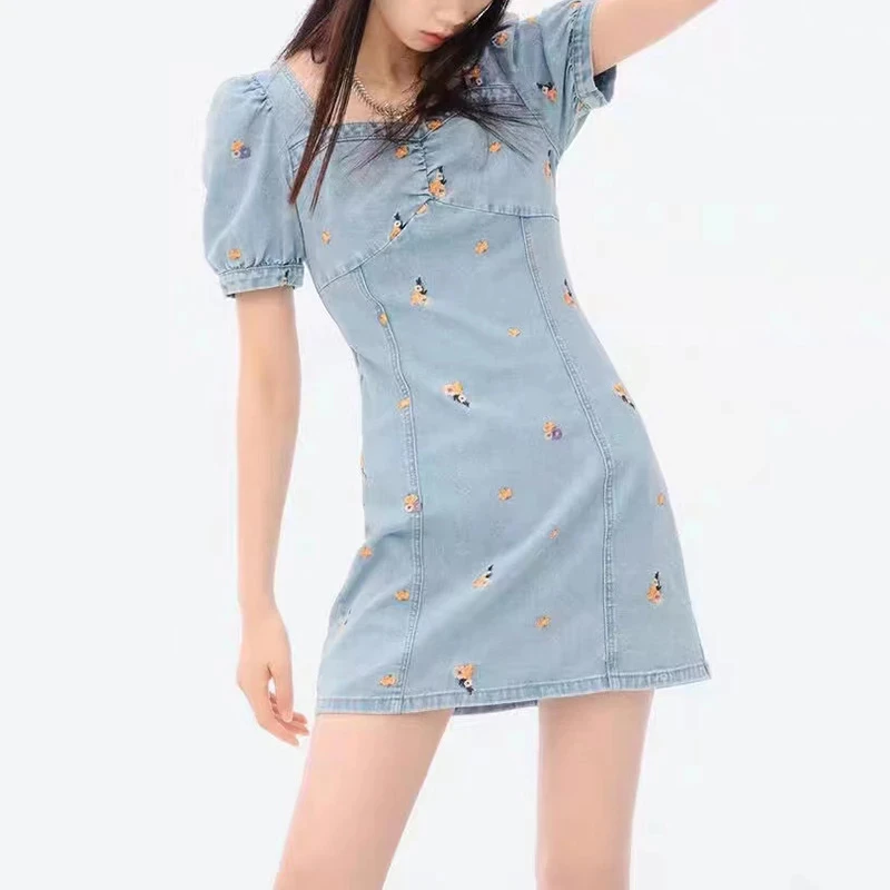 L586法式刺绣牛仔连衣裙