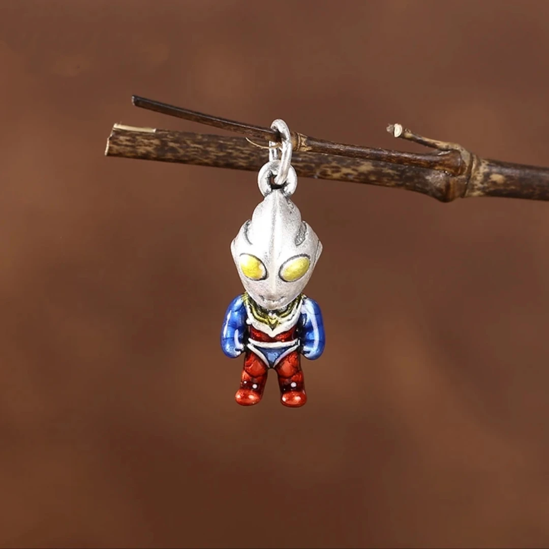 吊坠足银 【佰万银庄】足银凹凸曼吊坠可爱挂坠银制品纯手工创意