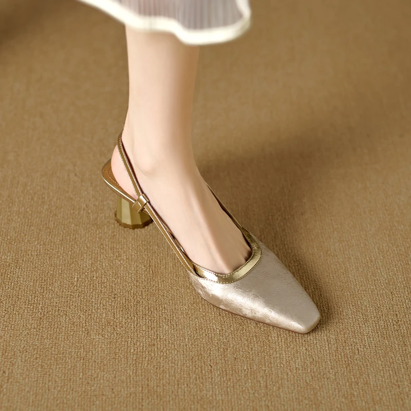 6.5cm新中式国风异型高跟鞋气质刺绣高雅包头凉鞋牛皮夏季透气款