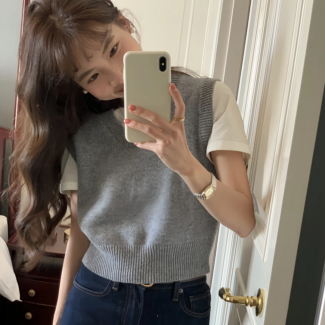 春秋洋气小香风叠穿针织马甲女款早秋背心外穿小坎肩无袖上衣马夹