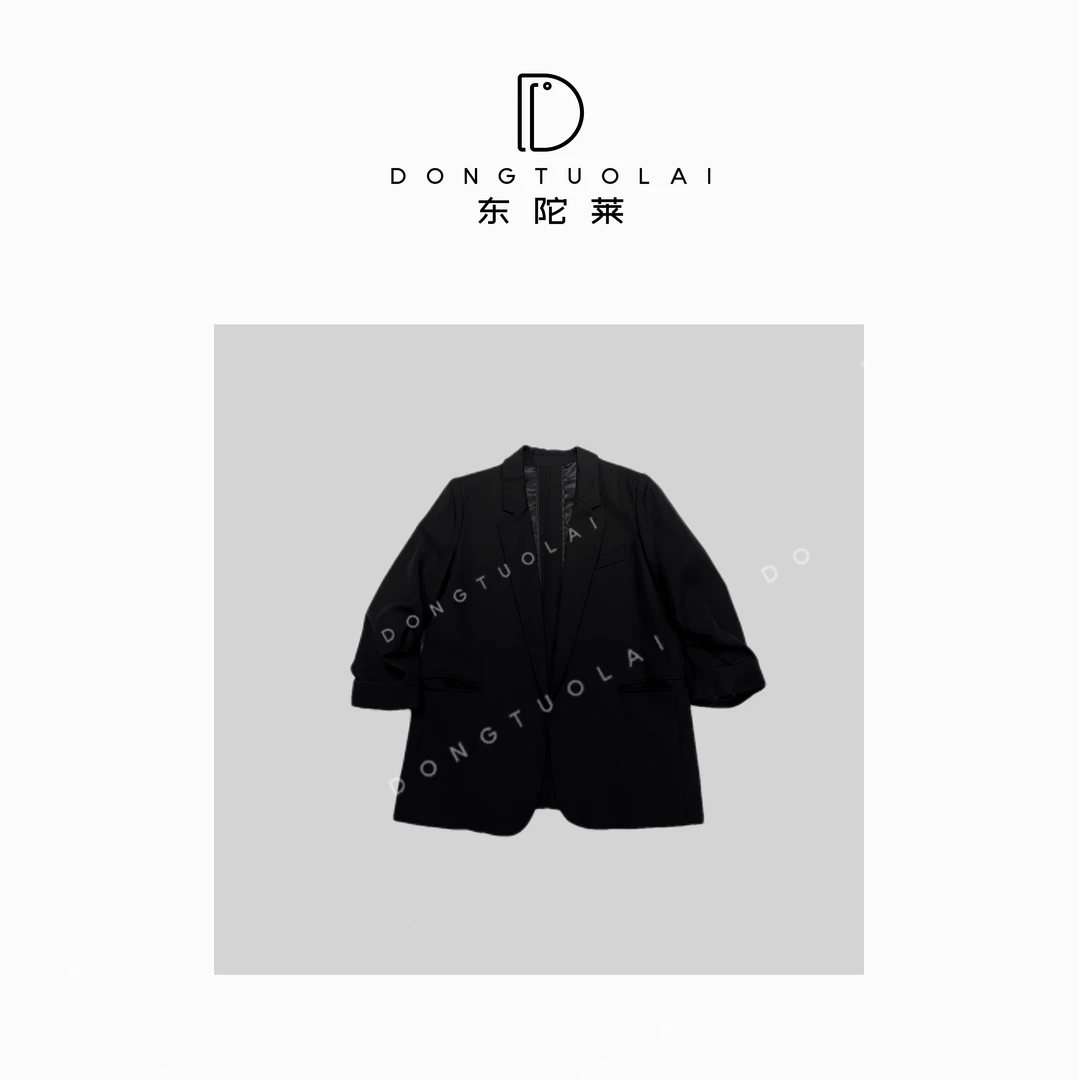 《云来云往》上衣长袖针织时尚百搭女士设计师圆领套头