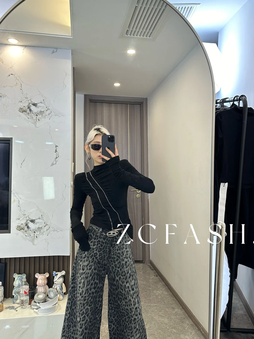 ZC-新款春季拉链设计感打底上衣不规则显瘦长袖黑色打底衫-S043