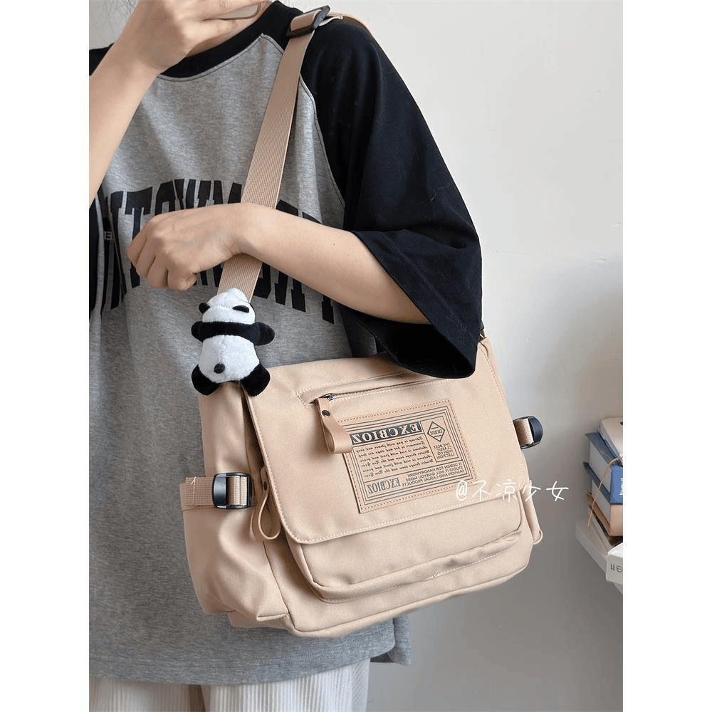 大容量斜挎包日系ins韩版复古休闲小众邮差包学生上课通勤帆布包