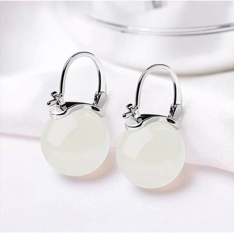 东陵玉925纯银耳扣女2024新款爆款纯银耳环气质百搭高级感耳坠