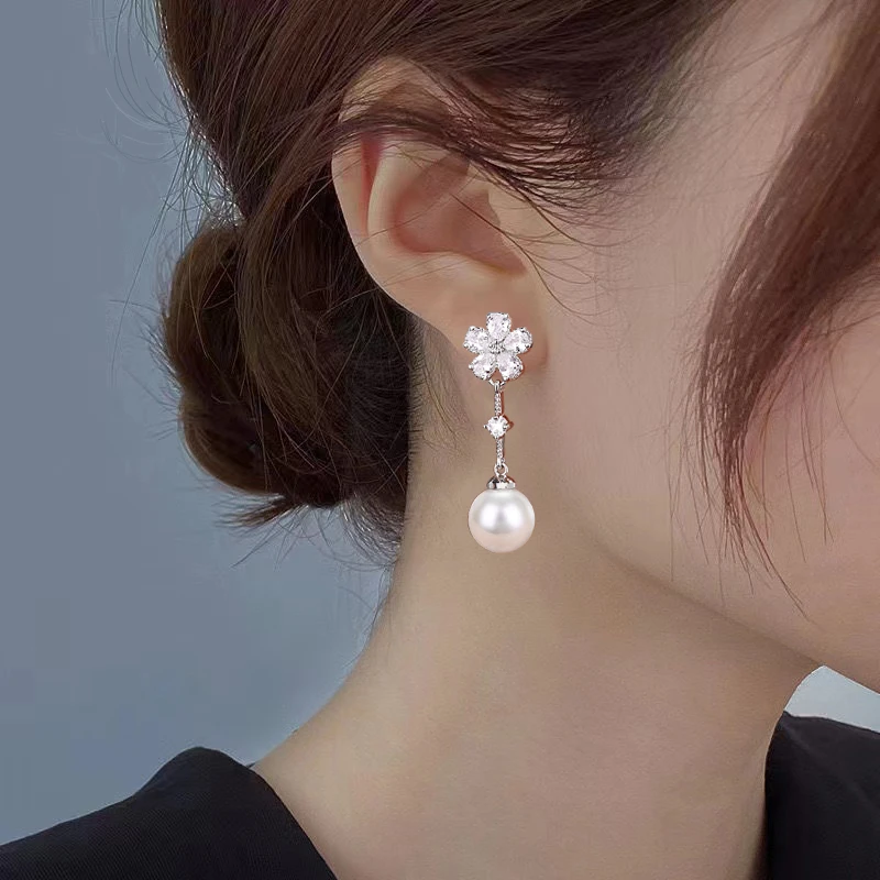 925银耳饰 时尚新年红贝壳珠耳环2024年新款耳钉女长款耳坠气质