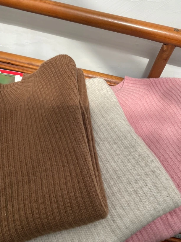 全羊毛一线成员坑条半高领软糯亲肤绵羊毛针织针织时尚休闲百搭