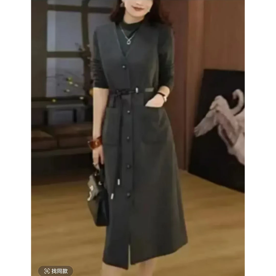 2024新爆款秋冬高端时尚气质马甲连衣裙洋气打底衫套装收腰显瘦