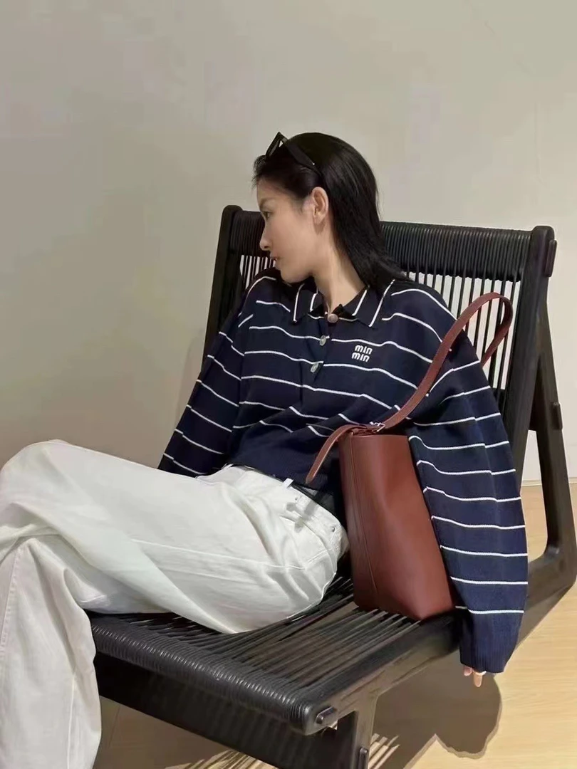 2024女装冬装新款百搭小众套装两件套