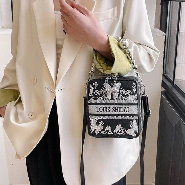 F时尚国风刺绣盒子包新款手提珍珠链条包斜挎包