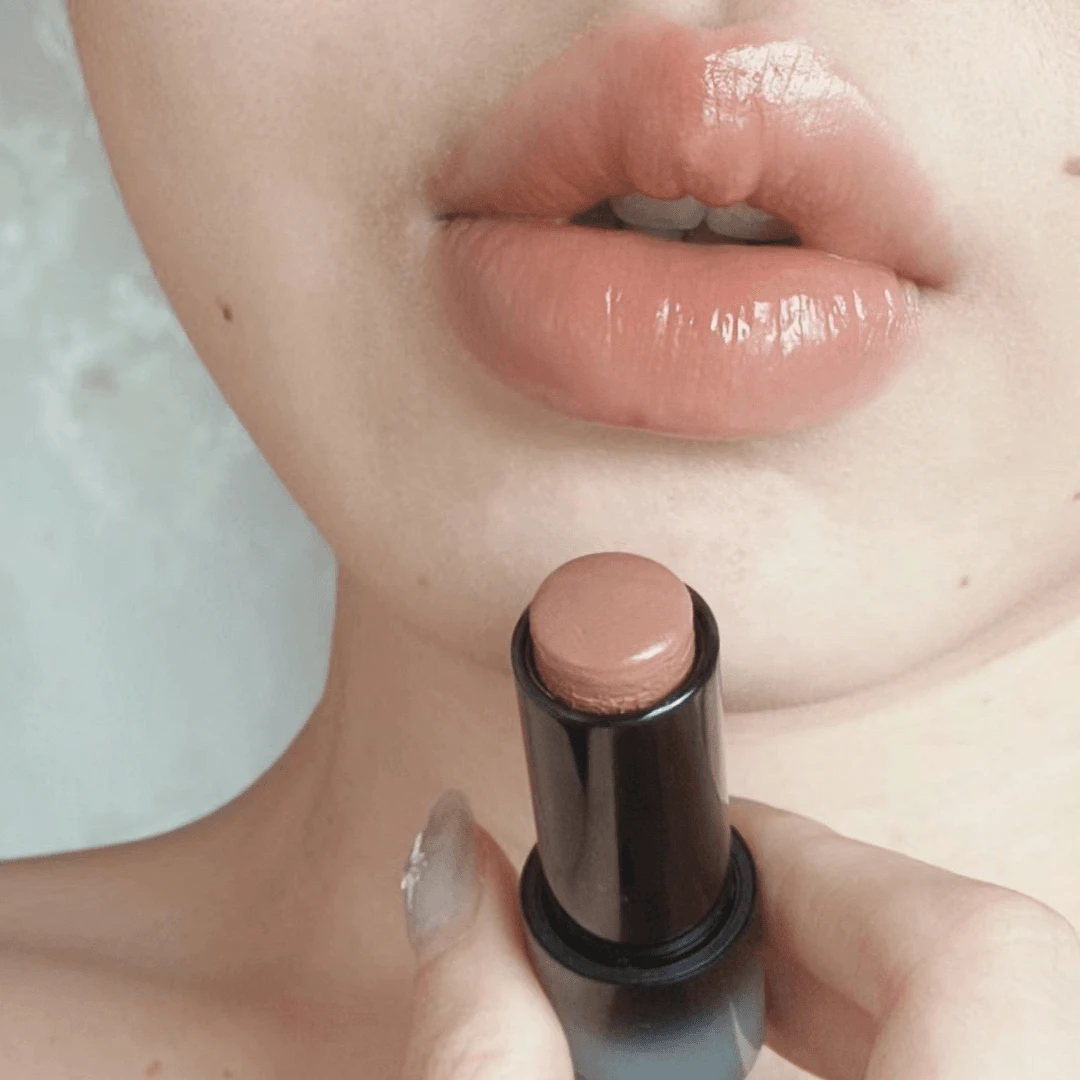 全新水光感！马卡龙春夏限定RC多用棒淡唇纹镜面口红显白滋润平替