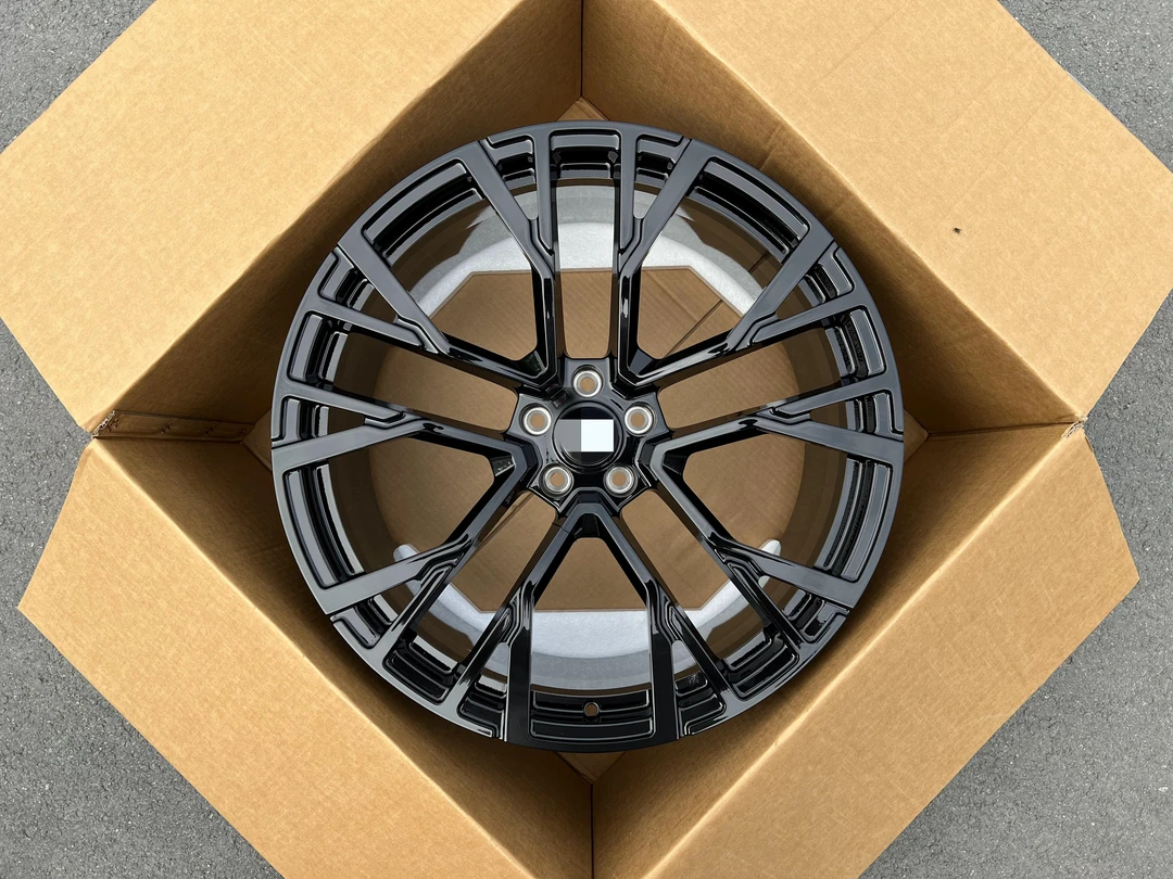 宝马X5 X6锻造轮毂国产锻造适配宝马系列