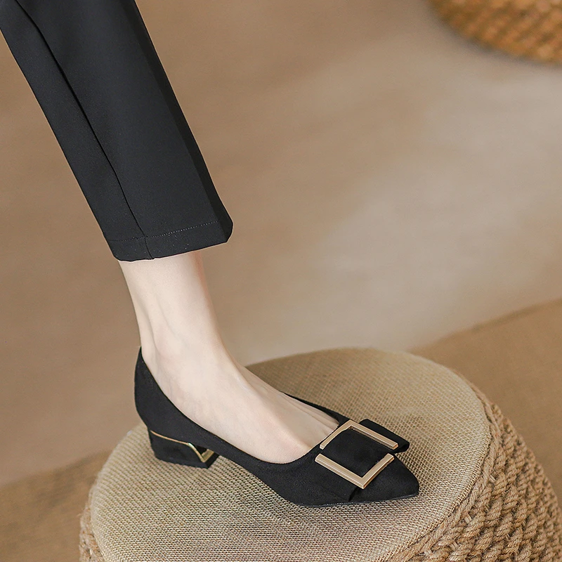 法式晚风黑色单鞋尖头绝美气质水钻软底粗跟女鞋不累脚职业工作鞋