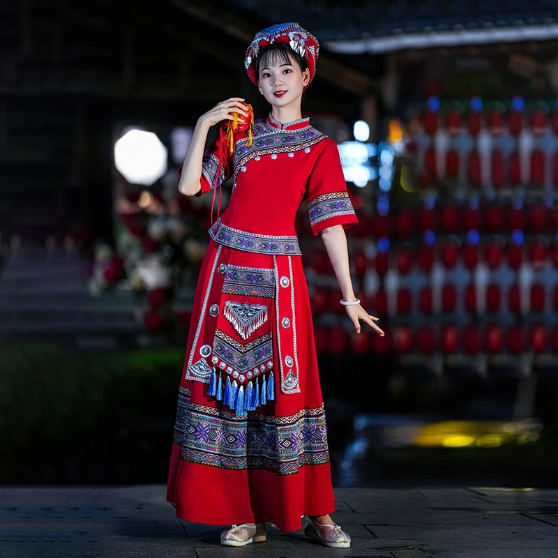 苗族舞蹈演出服壮族民族服装女湘西云南少数民族土家族节日舞蹈服