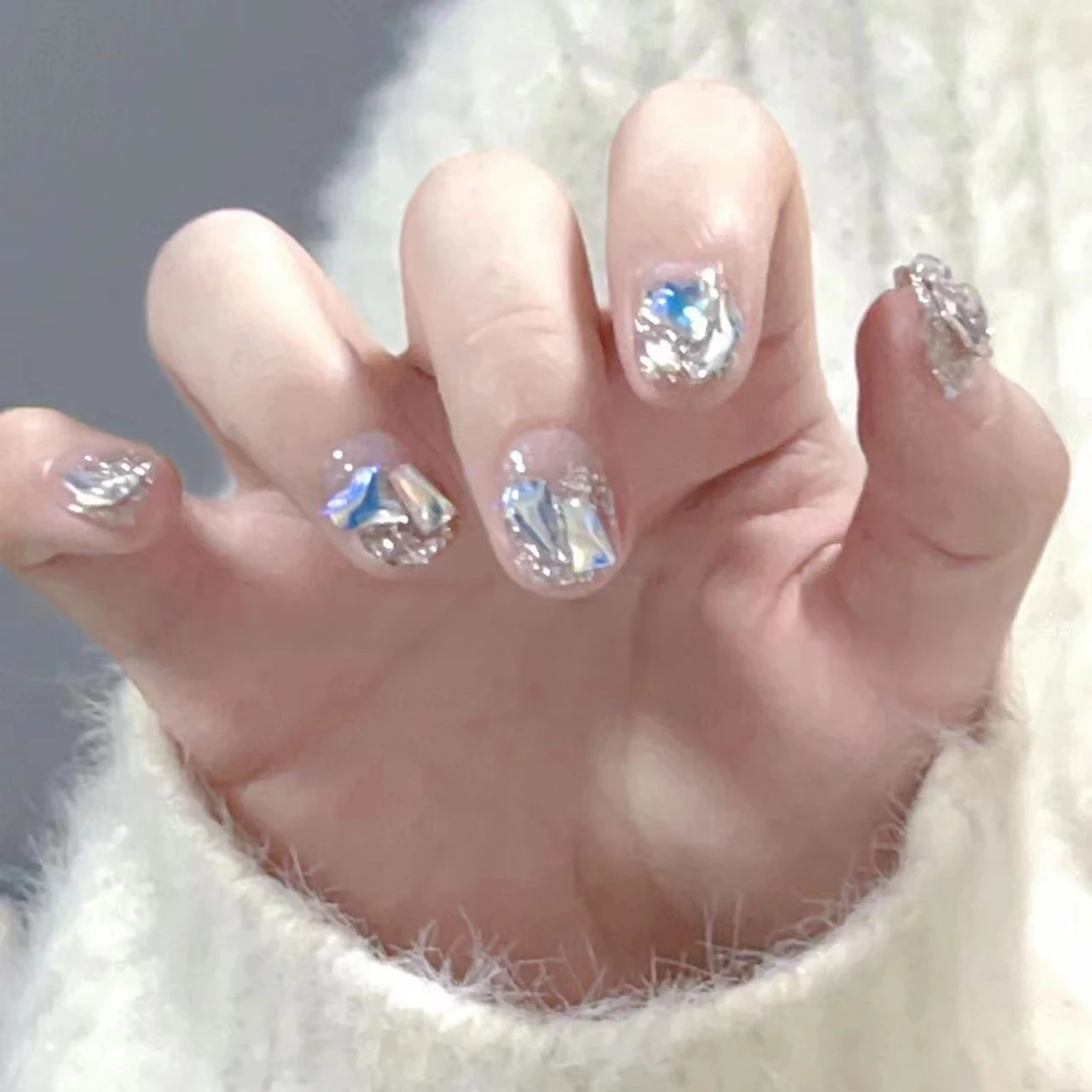 （极光水钻）冰透极光钻纯手工穿戴甲夏季