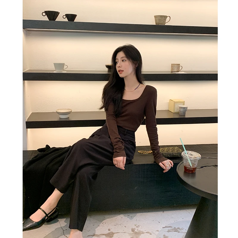 ADA MISS秋季新款百搭方领长袖绵羊毛tee宽松显瘦打底上衣女