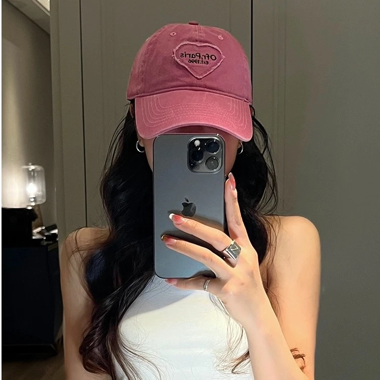 韩版网红休闲显脸小百搭鸭舌帽女生甜酷辣妹爱心复古软顶棒球帽D