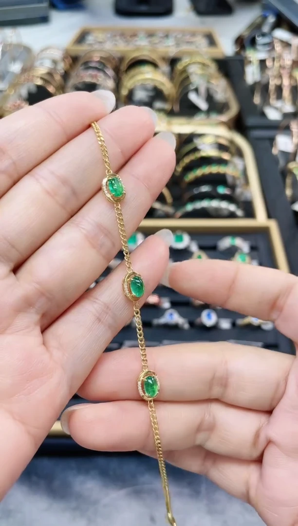 【闪购商品】祖母绿手链18K金镶嵌·