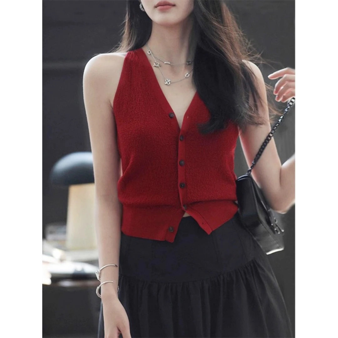 V领针织夏季挂脖吊带新款短款修身背心女无袖内搭上衣2024