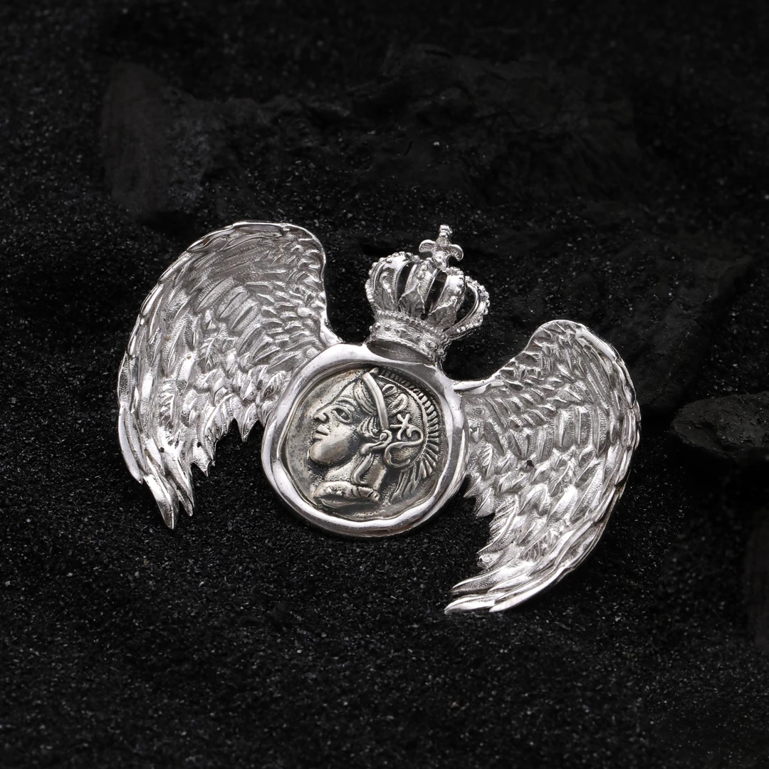 吊坠925银 M5632<智慧象征>女神人像皇冠圆牌吊坠沉船币天使之翼