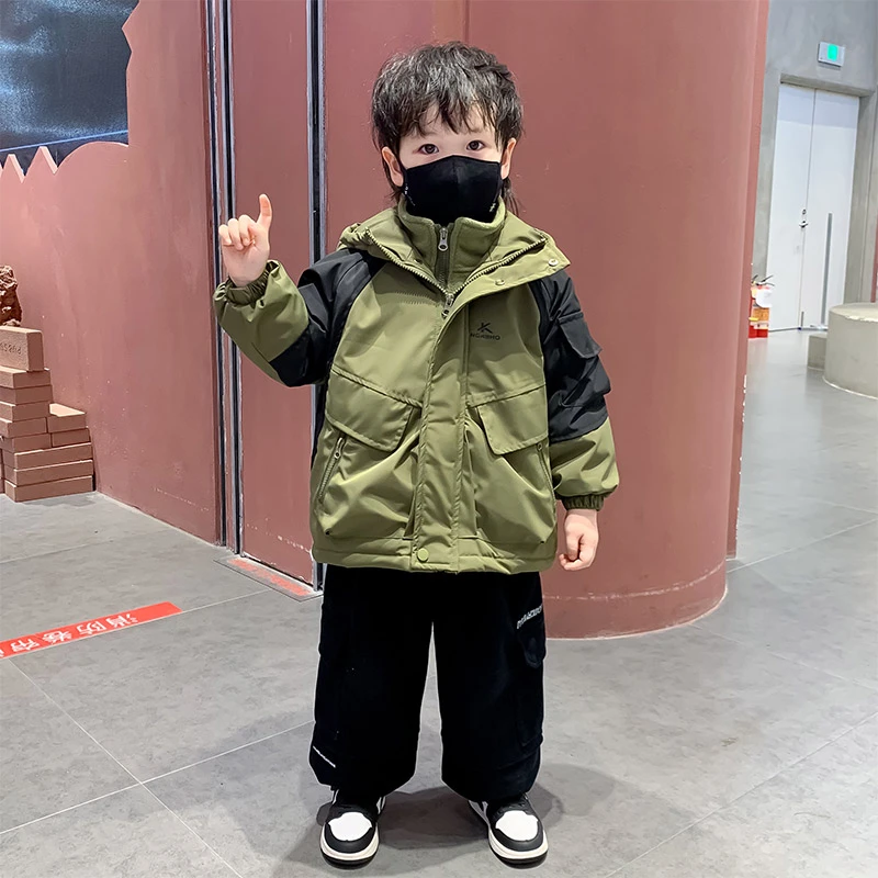 男童外套秋冬装加厚三合一儿童冲锋衣2024新款男宝宝连帽防风上衣