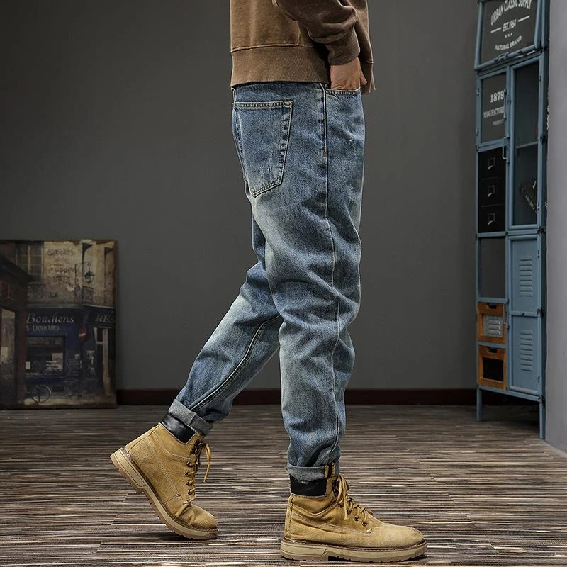 2025秋冬美式痞帅加绒牛仔裤男潮牌水洗刮烂微锥长裤宽松直筒裤子