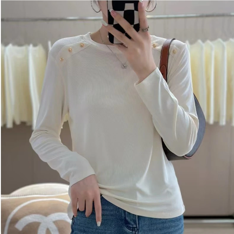 2023新款秋冬打底衫女内搭长袖纽扣时尚设计外穿显瘦百搭