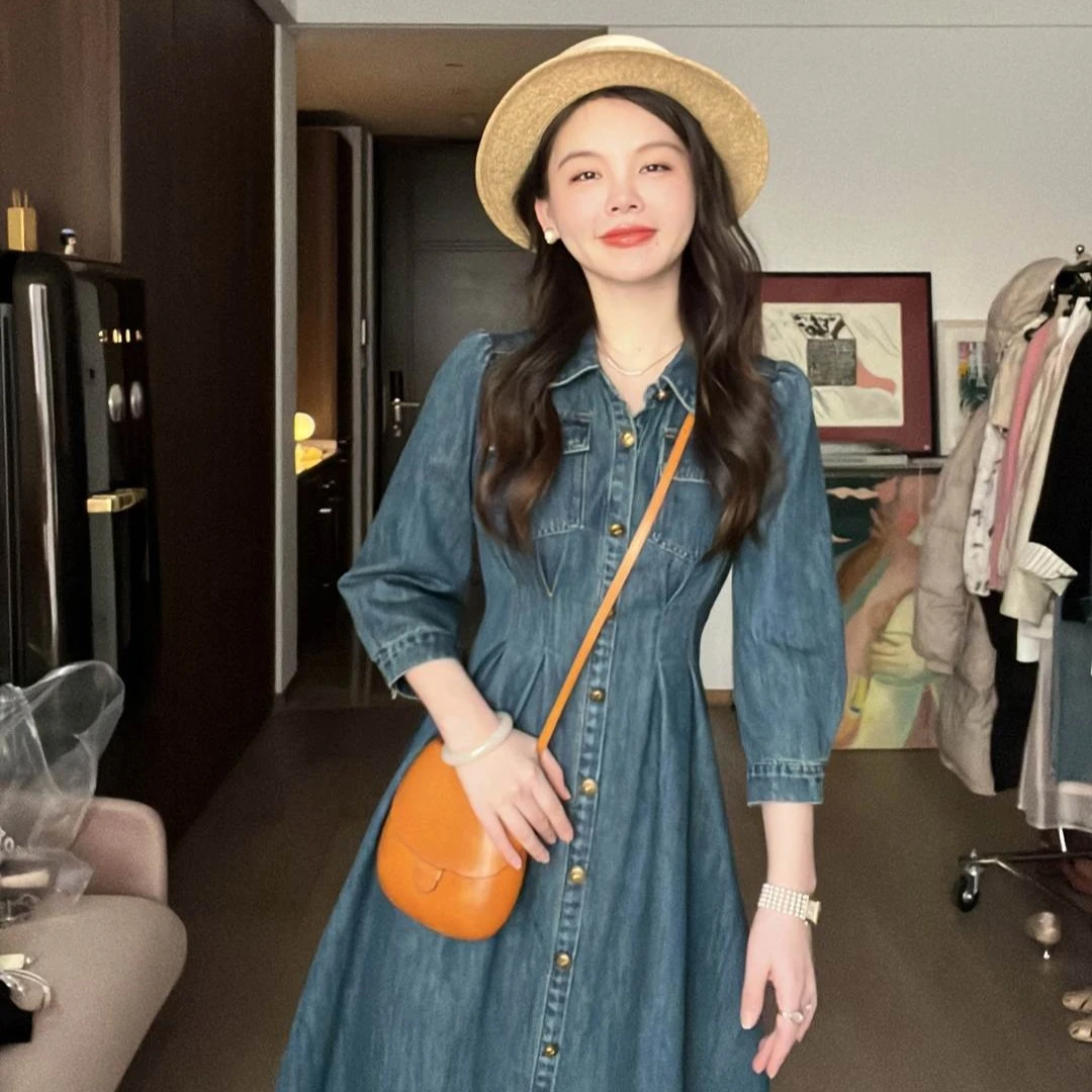 花栗鼠小姐  复古周末 窄腰buff！瘦出新高度 收腰长款牛仔连衣裙