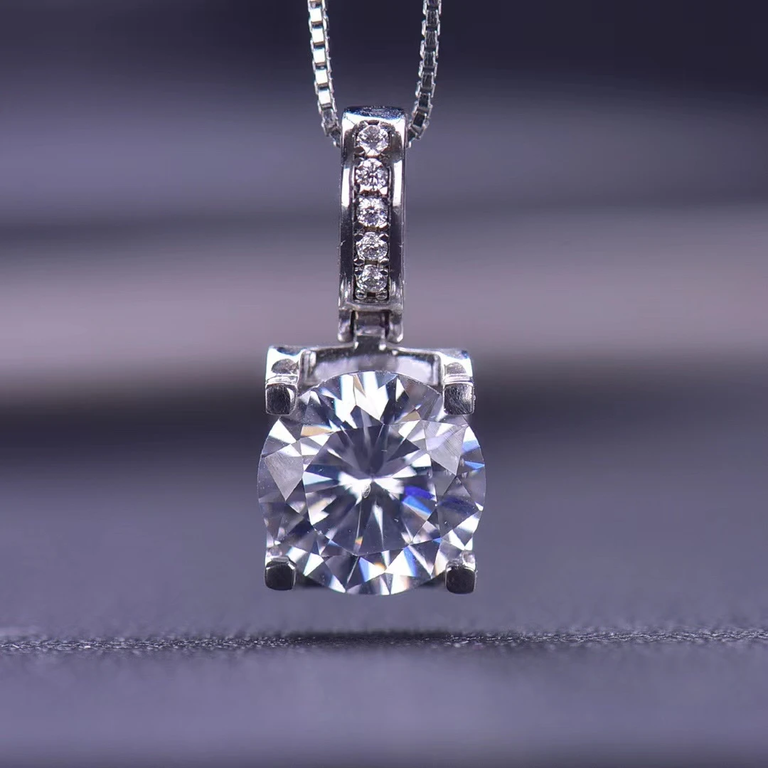 Balala品牌官方直营【微镶牛头吊坠】0.5-5克拉D色FL净度王炸经典