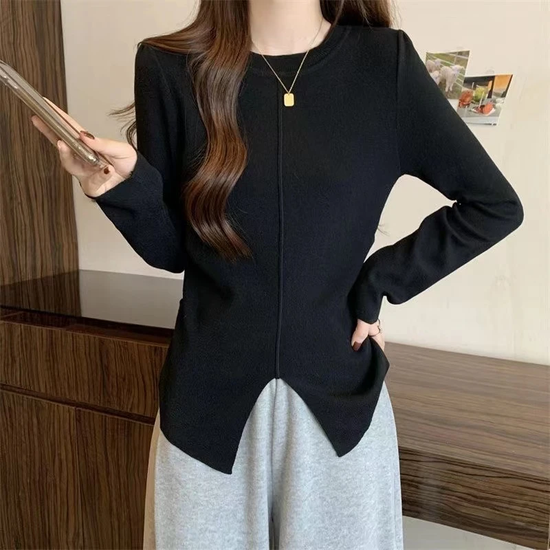 2024秋冬新款洋气女士T恤长袖时尚纯色设计感开叉遮肉圆领潮流