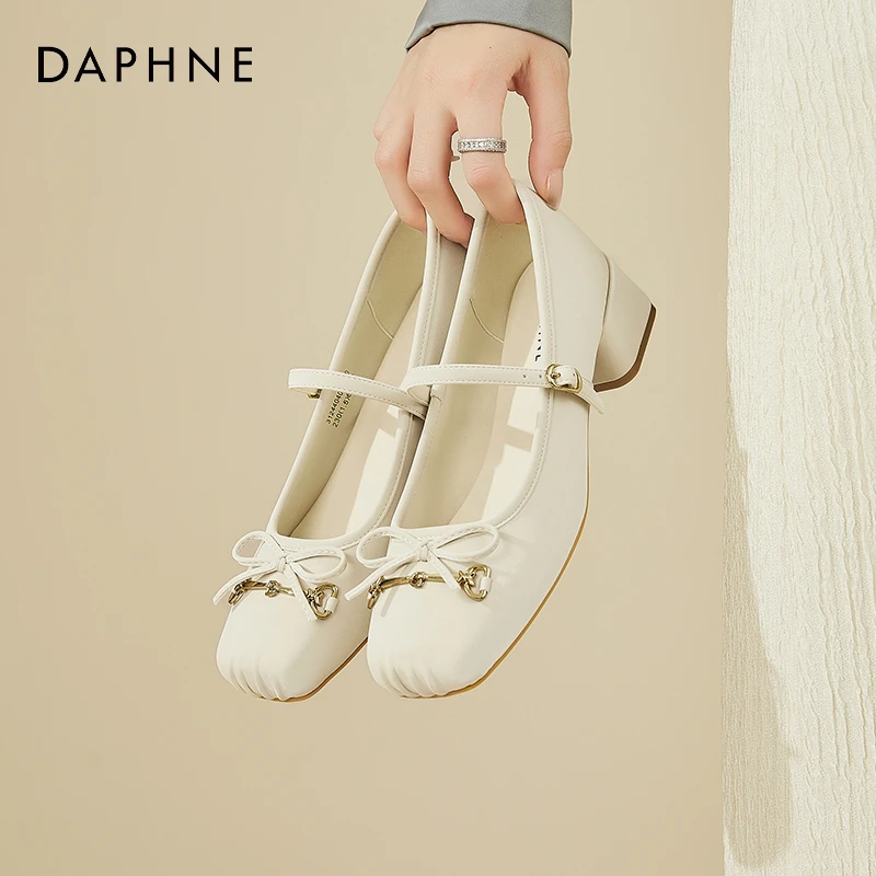 达芙妮气质单鞋2025年夏季新款粗跟单鞋浅口时尚蝴蝶结玛丽珍女鞋