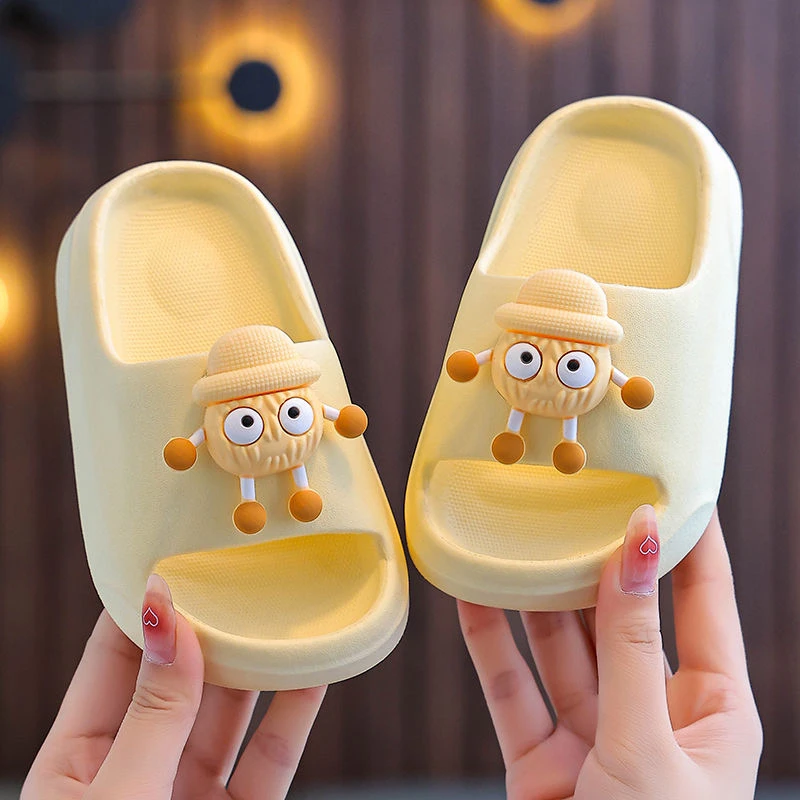 不臭脚EVA儿童拖鞋卡通防臭防滑加厚踩屎感软底外穿室穿居家宝宝