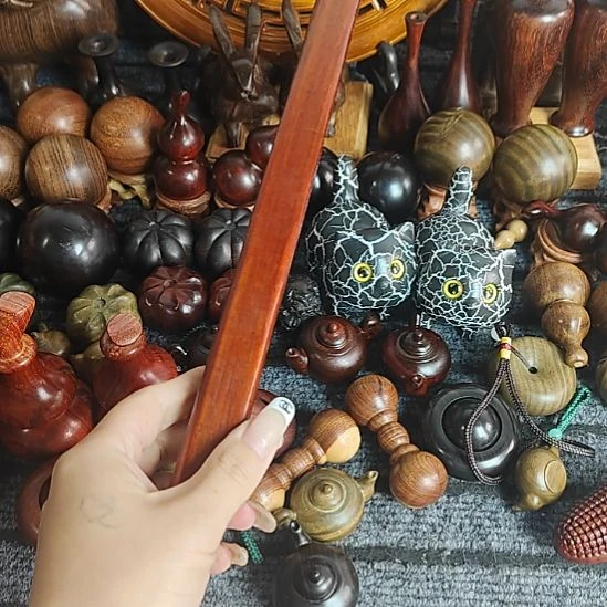 檀香紫檀（小叶紫檀）矢*菊