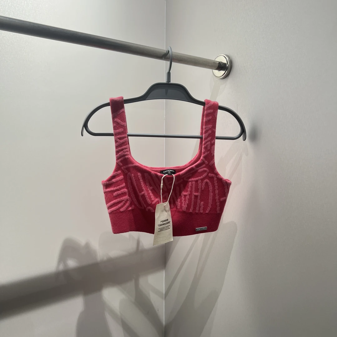 chanle/香奈儿 wn10 99新 刺绣印花背心吊带 公价 1.6w