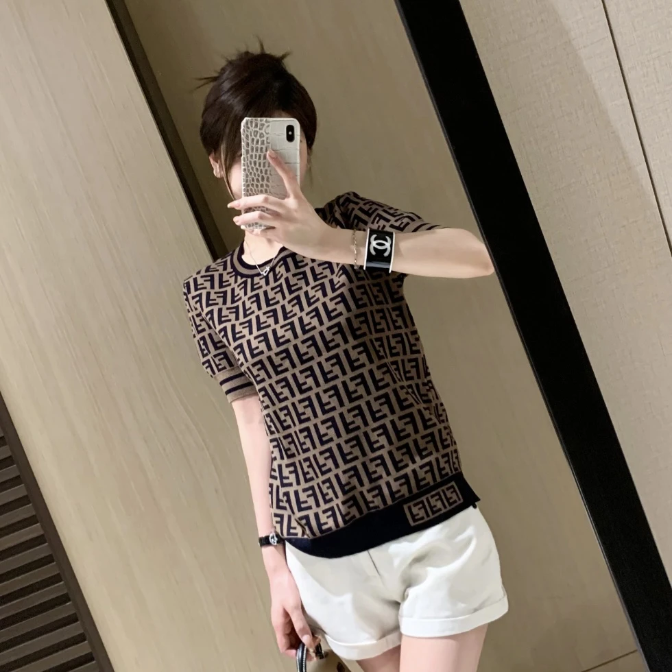 99新 FENDI/芬迪 2i028 23FW双F满印针织羊毛衫 36码公价1.4w